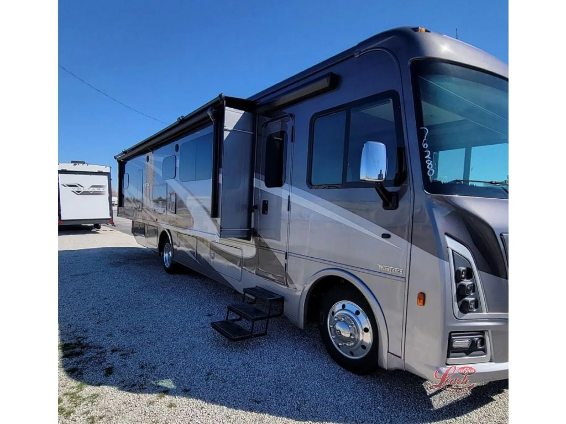 2024 Winnebago Vista 34R - Photo 4