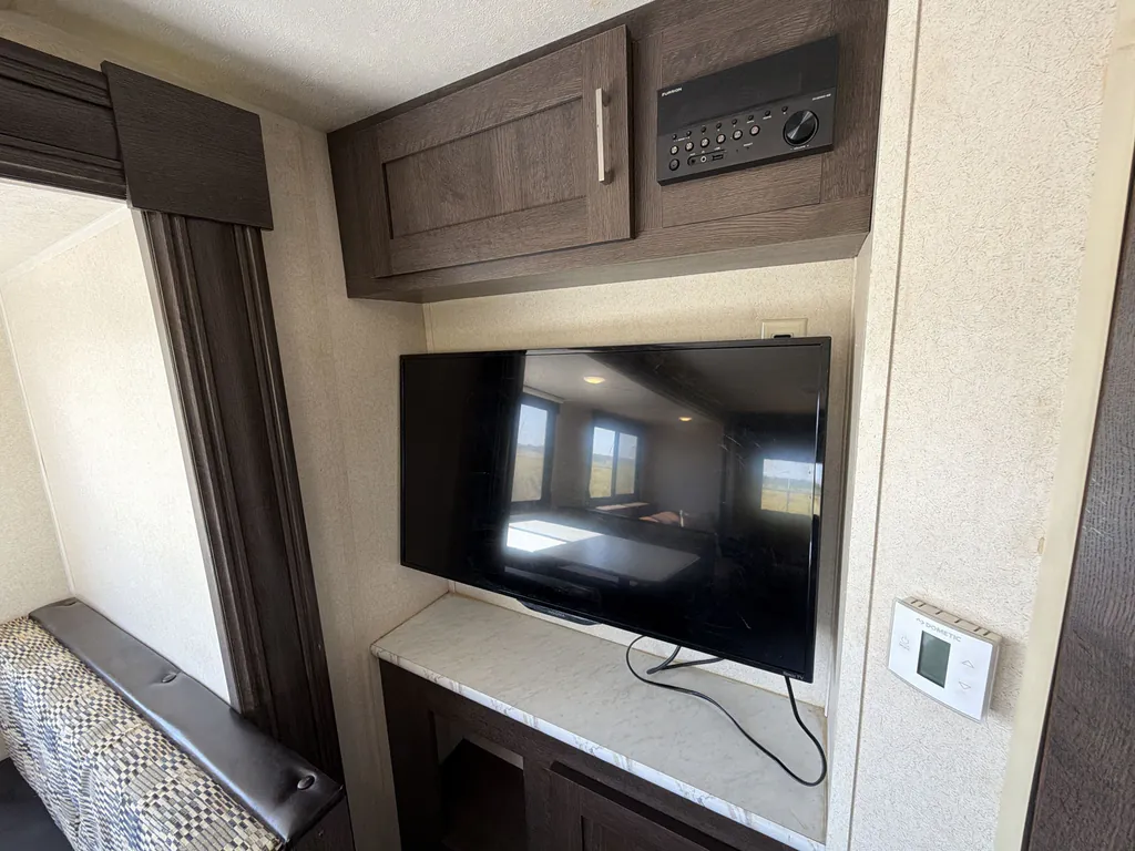 2018 Forest River Wildwood X-Lite 254RLXL, Photos photo 14