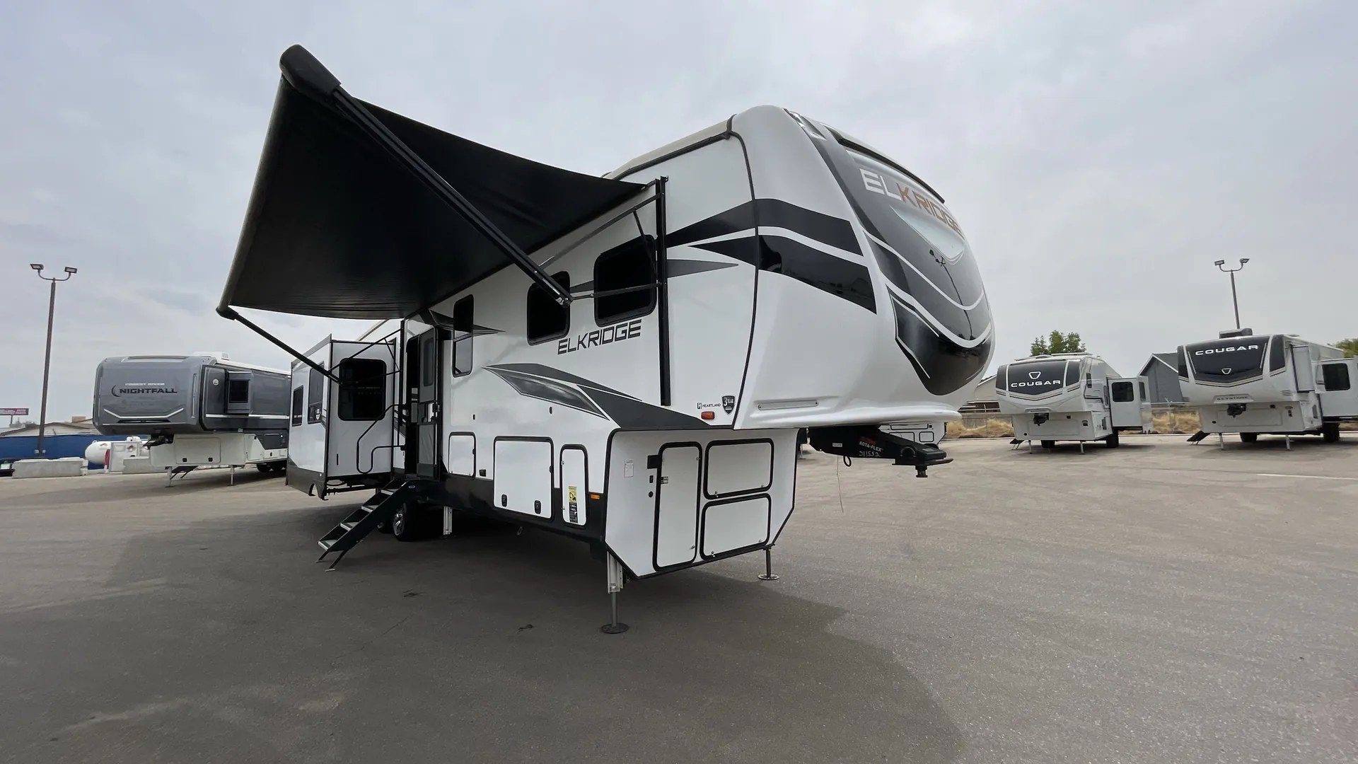 2023 Heartland ElkRidge 38MB - Photo 2