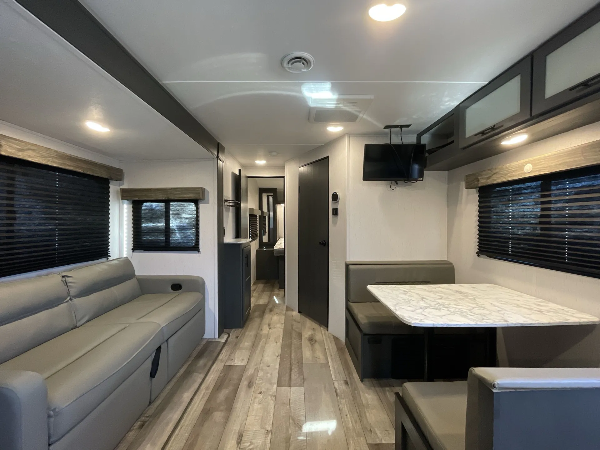 2024 dutchmen Aspen Trail 2390RKSWE — living area main