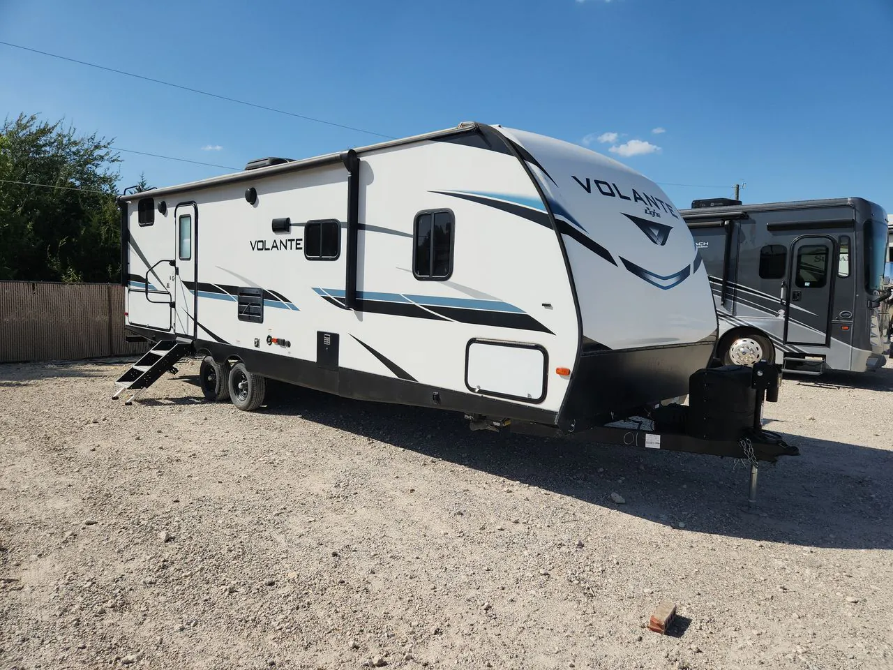 2022 CrossRoads Volante 28BH - Photo 3
