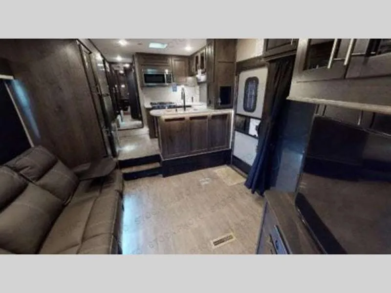 2021 Jayco Seismic 4113 - Photo 2