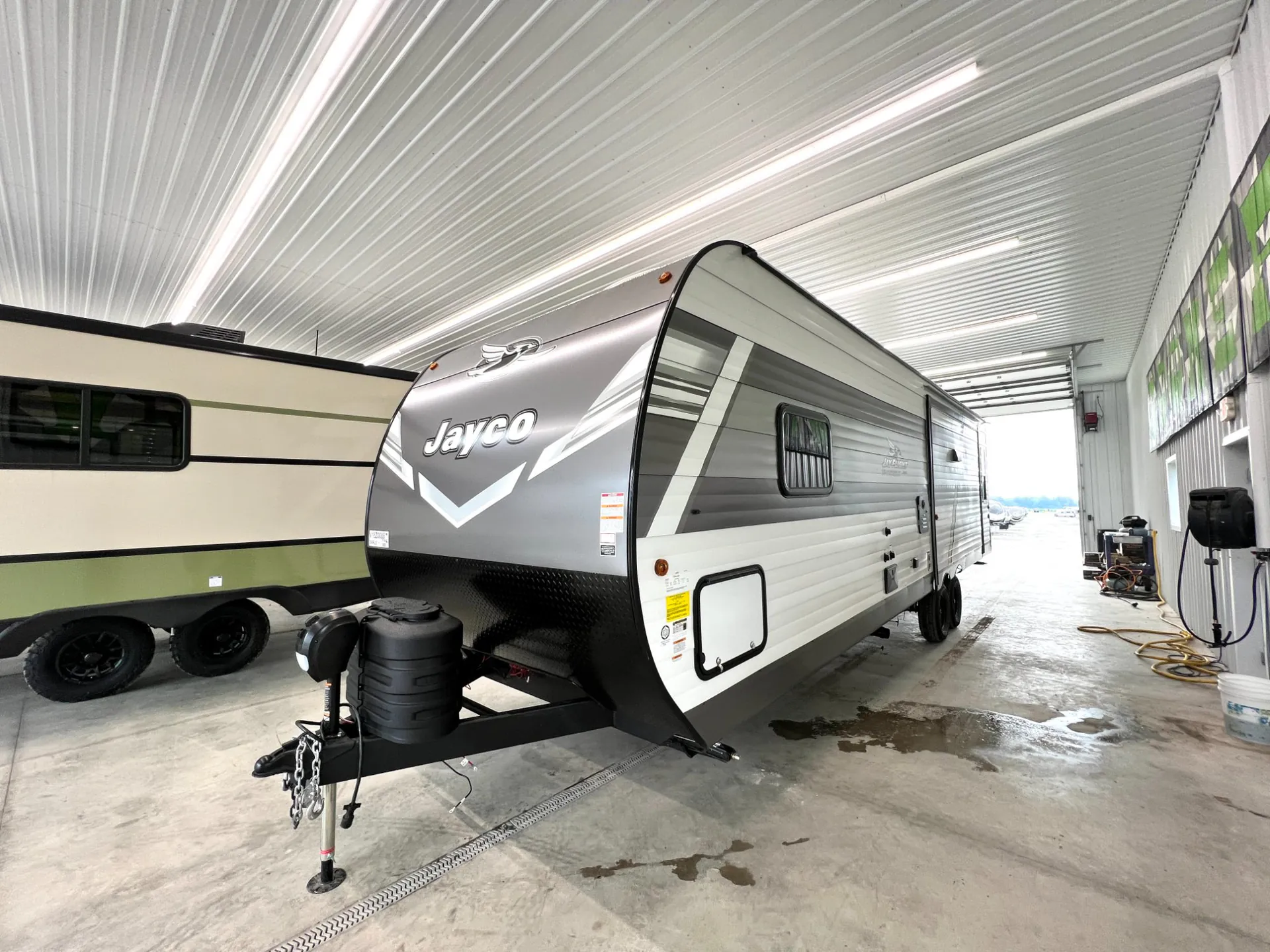2027 Jayco Jay Flight 290RLS - Photo 4