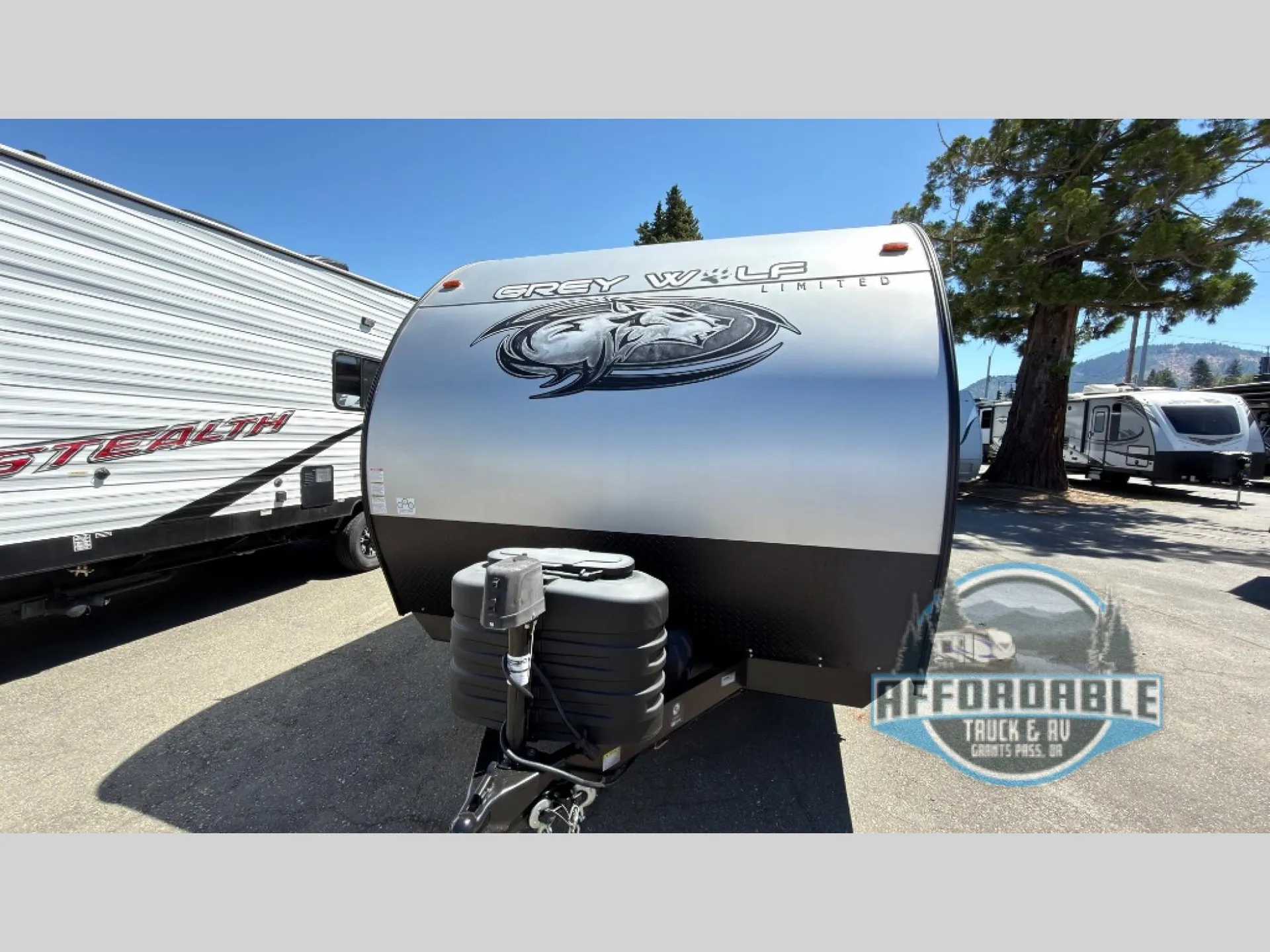 2022 Forest River Cherokee Grey Wolf 23MK — Photo 7