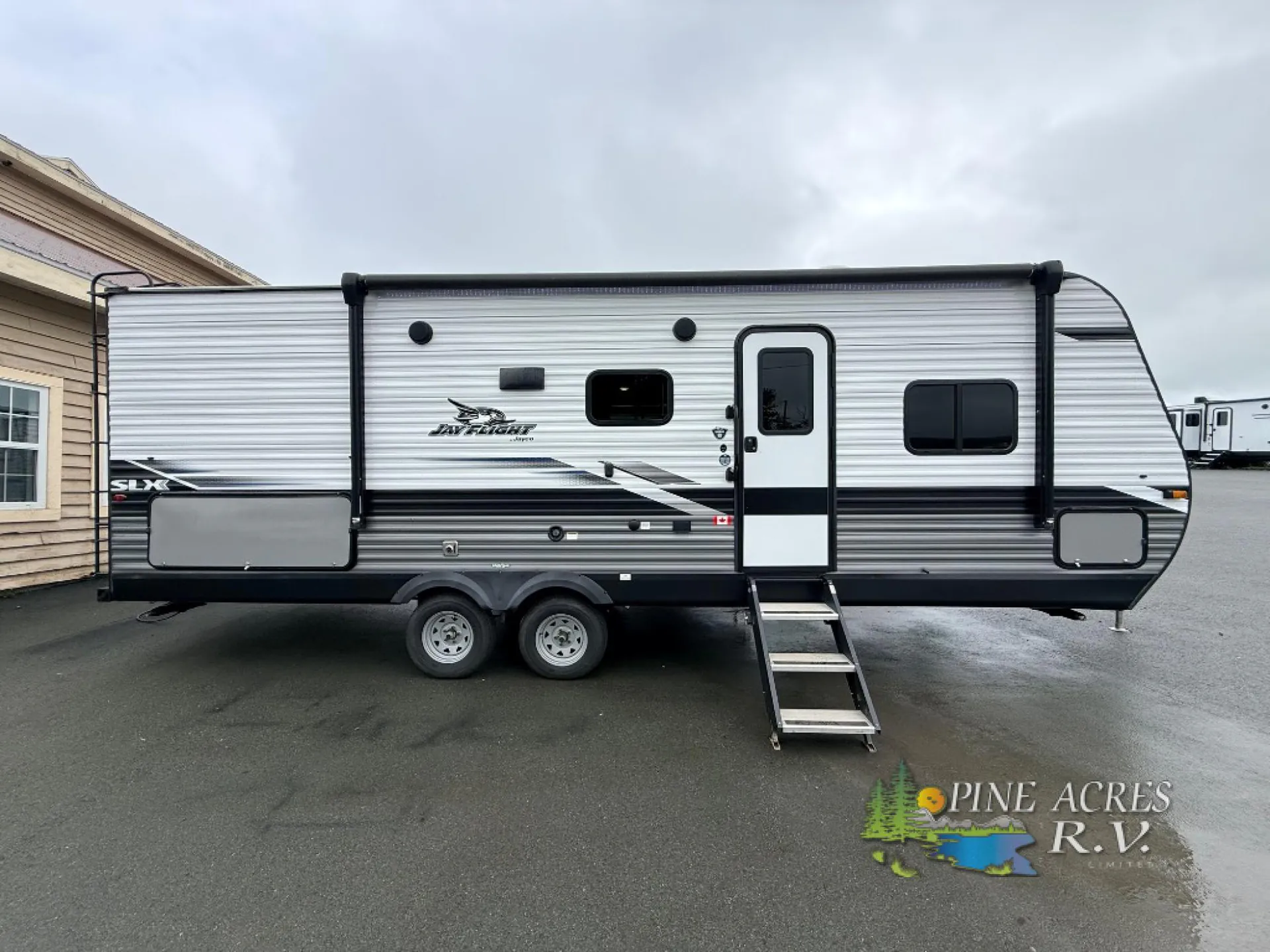 2022 Jayco Jay Flight SLX 8 242BHS - Photo 2