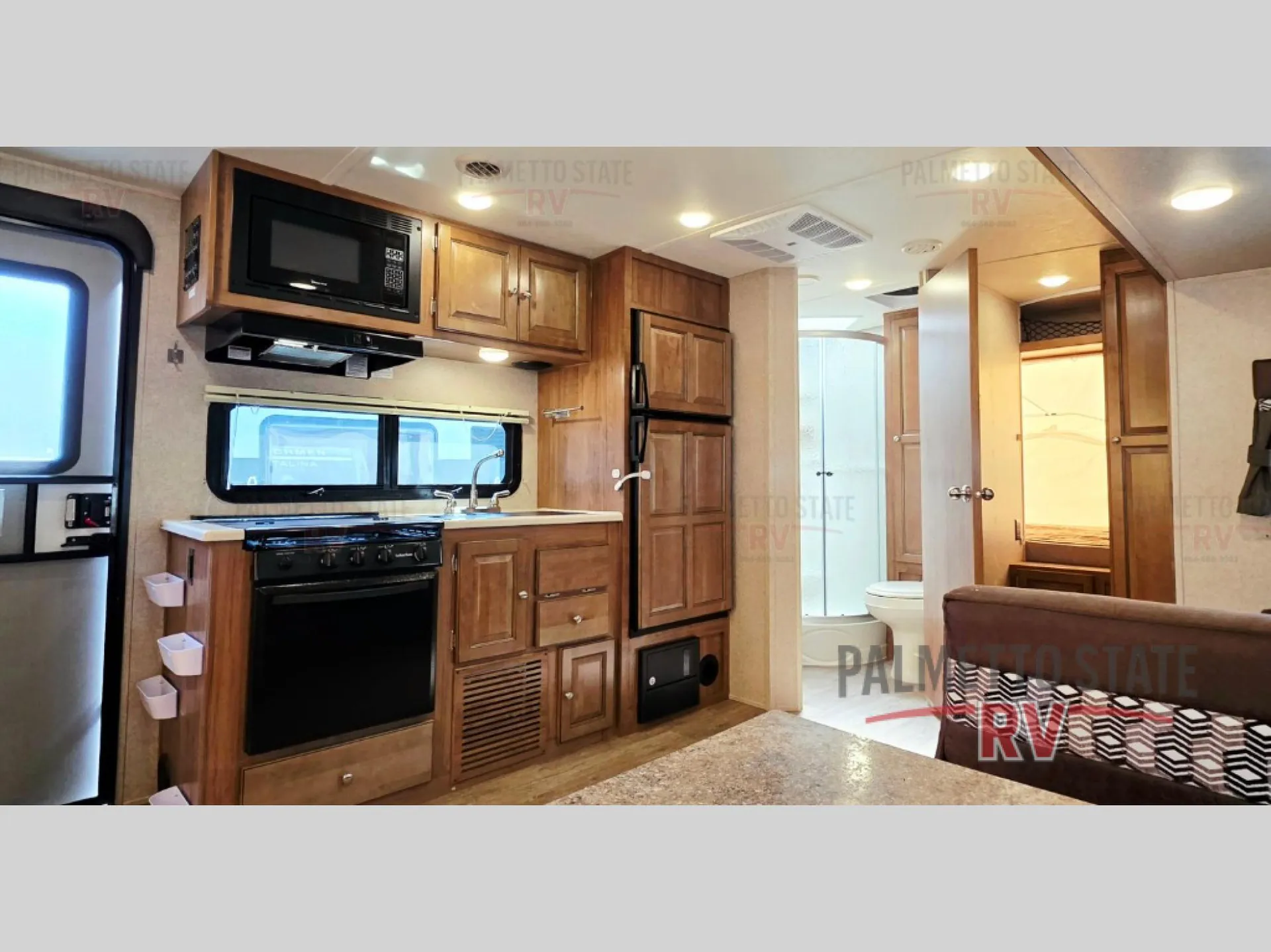 2019 Forest River Rockwood Roo 21SS — Photo 7