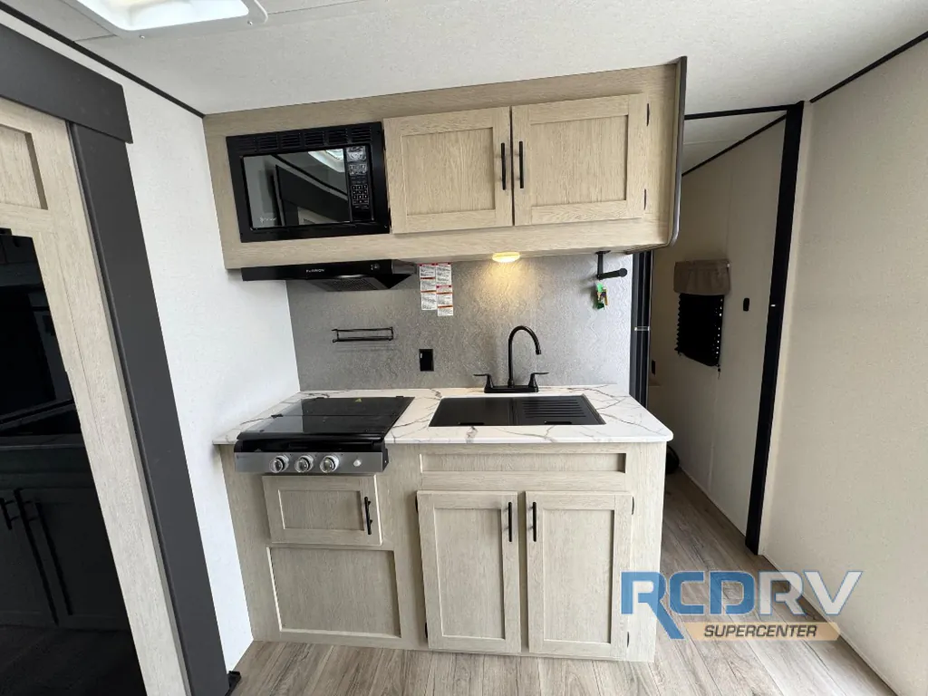 2026 Shasta I-5 525RS, Photos photo 26