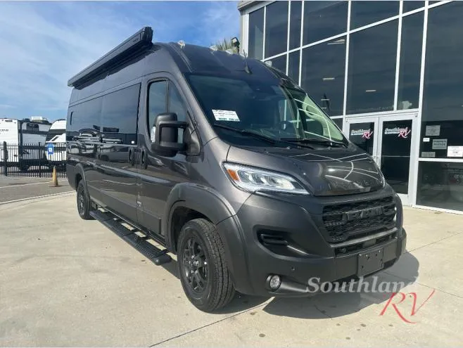 2026 Airstream Rangeline New    Std. Model - Main photo