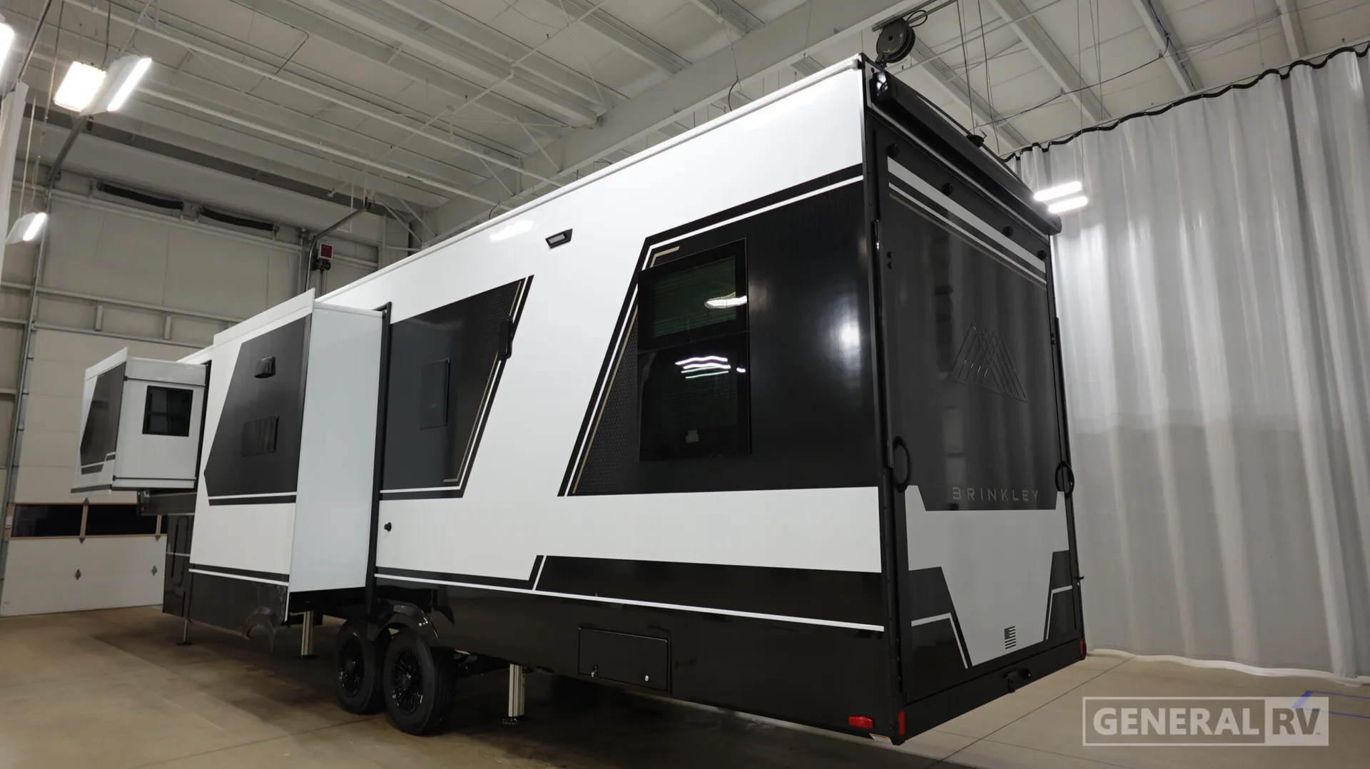 2026 Brinkley Model G 3500 - Photo 4