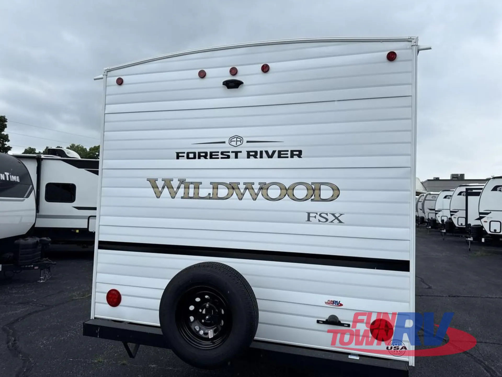 2027 Forest River Wildwood FSX 260BHLE — Photo 6