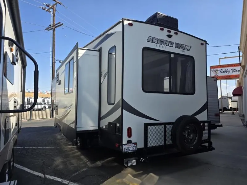 2019 Forest River RV Cherokee Arctic Wolf 285DRL4 - Photo 4