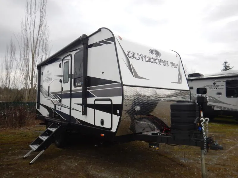 2026 Outdoors RV Creek Side Mountain Series 17CE - Photo 3