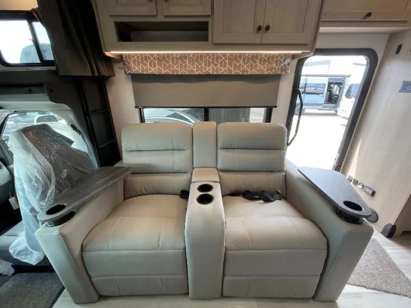 2025 Forest River Sunseeker 3050S, Photos photo 9