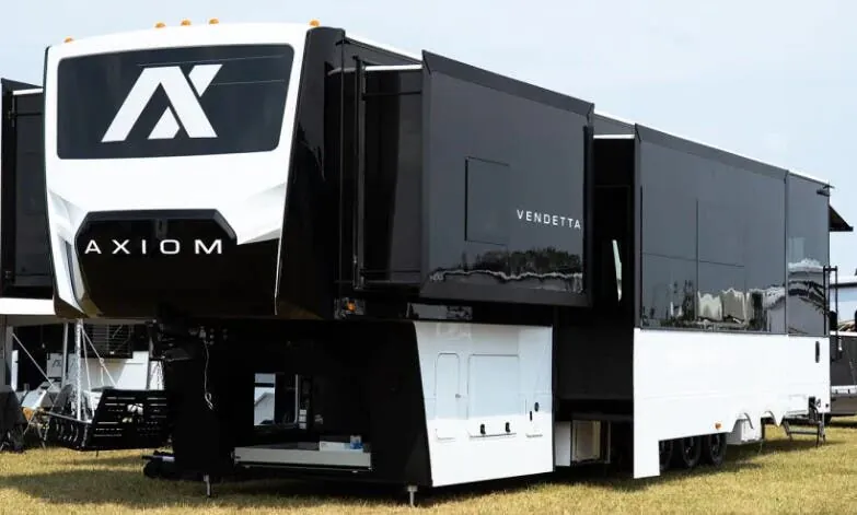 Axiom Vendetta V4250 exterior