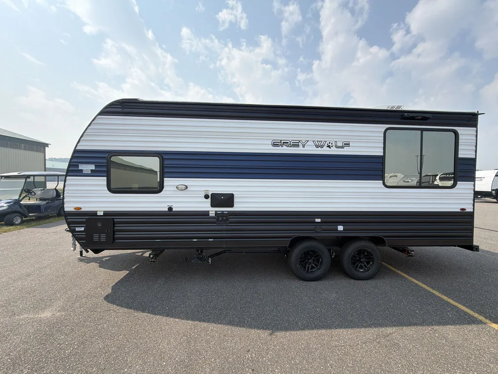 2024 Forest River Cherokee Grey Wolf 19SM, Photos photo 6