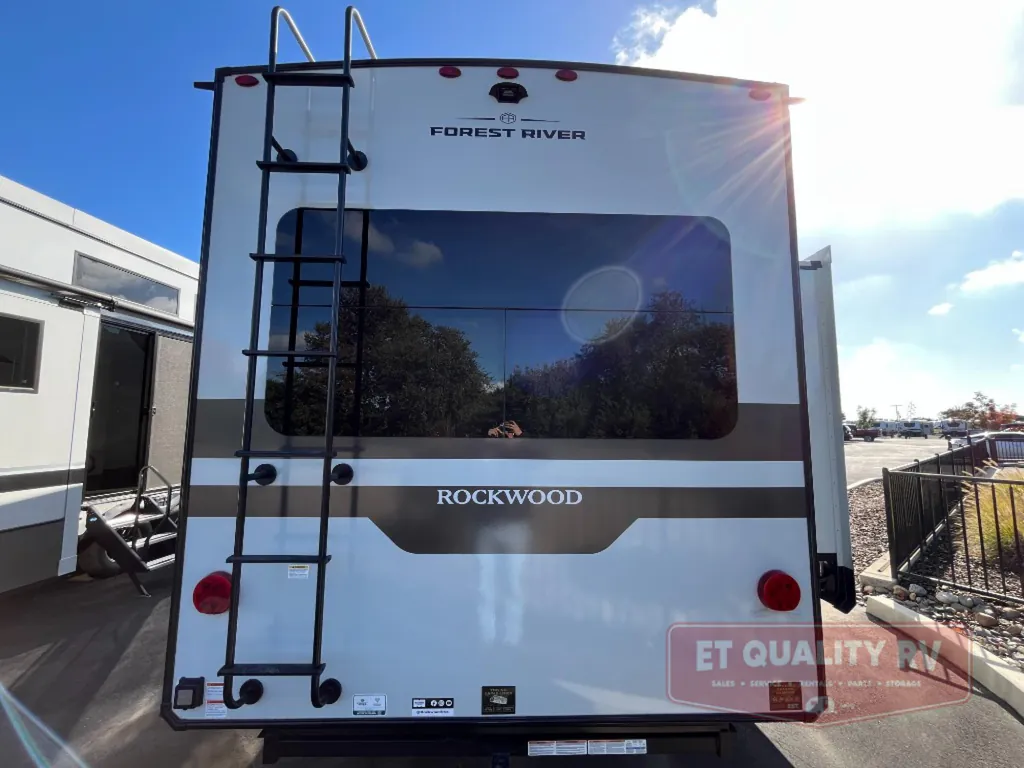 2026 Forest River Rockwood Signature R361RLS, Photos photo 7