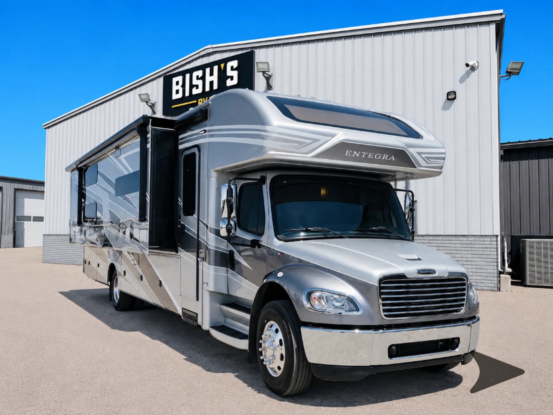 2022 Entegra Coach Accolade 37L - Photo 2
