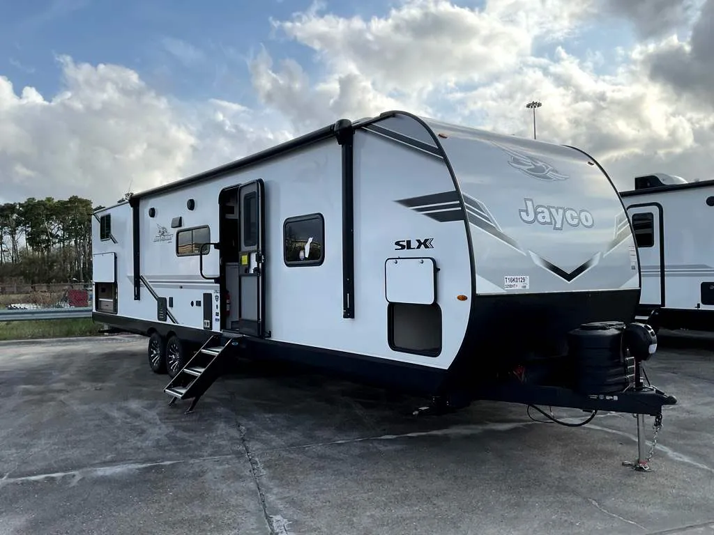 2026 Jayco Jay Flight SLX 325BHT - Photo 2
