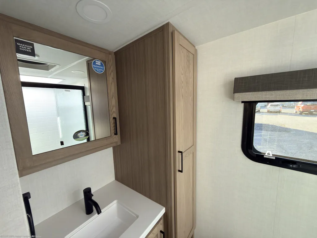 2027 Forest River Rockwood Mini Lite 2524FBT, Photos photo 24
