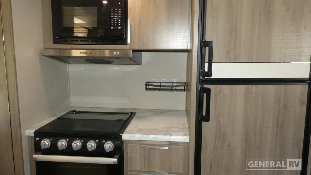 2021 Grand Design Imagine XLS 22MLE, Photos photo 12