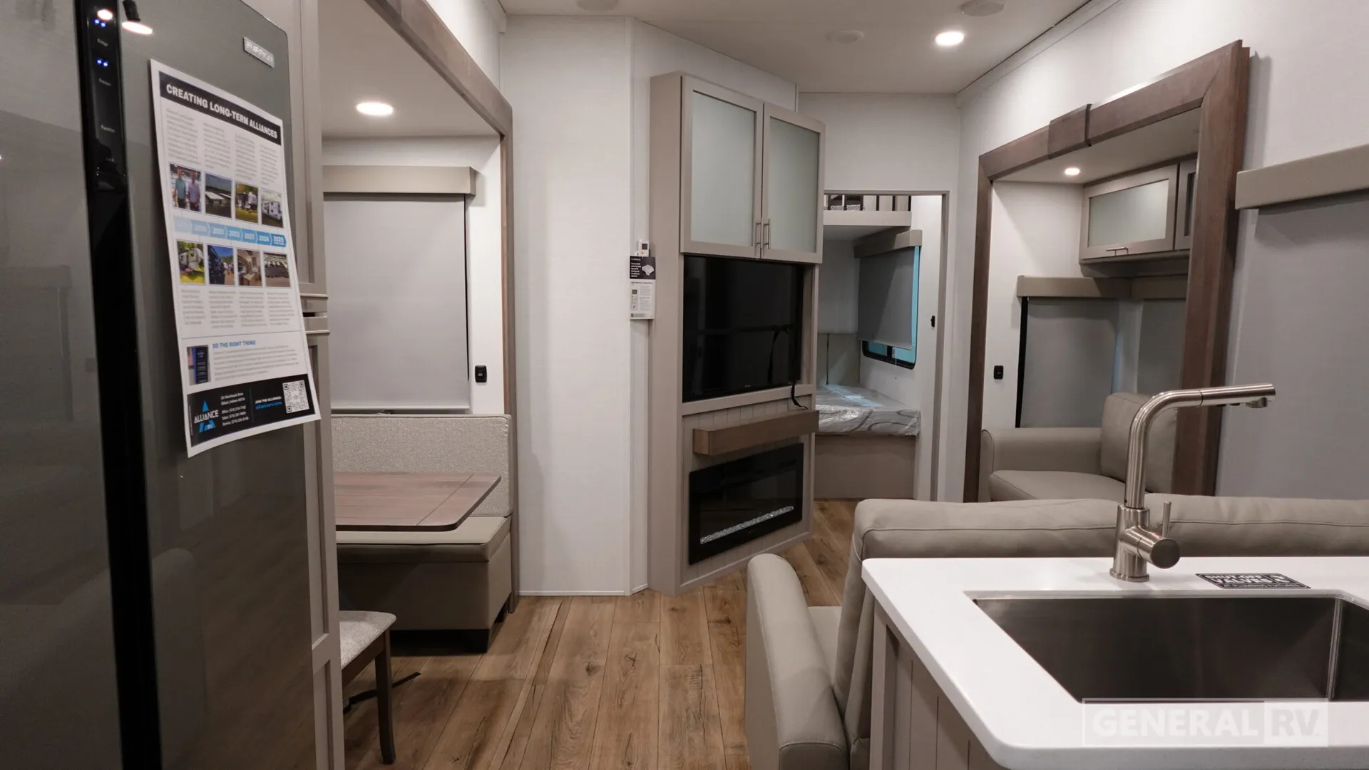 2026 Alliance RV Avenue 38DBL - Photo 3