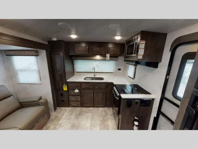 2021 Forest River Flagstaff Micro Lite 25FKS - Photo 2