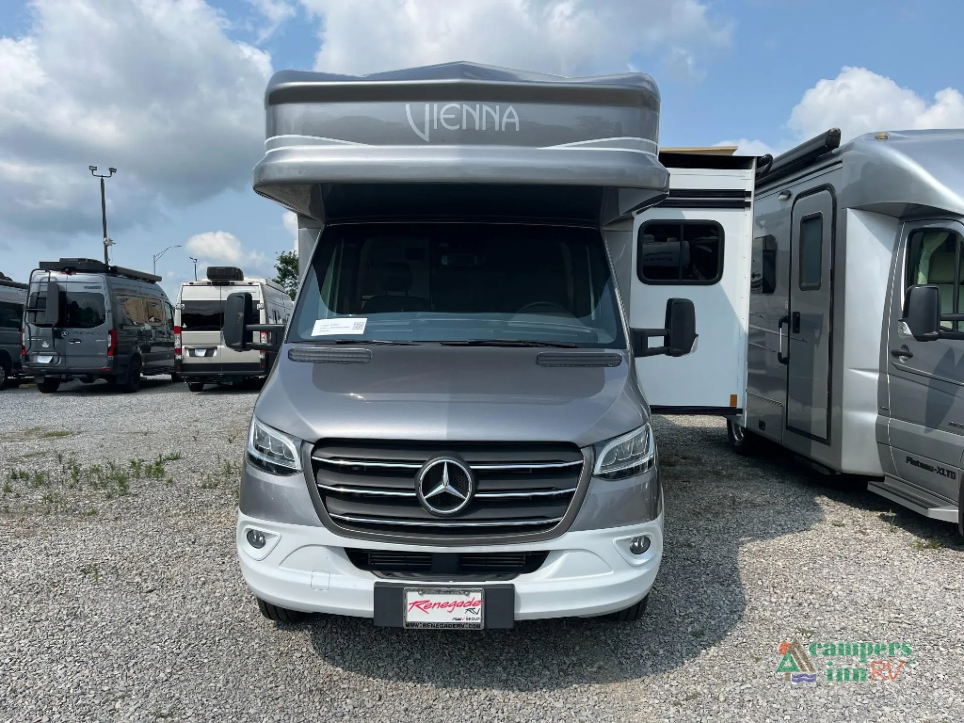 2024 Renegade RV Vienna 25RMC - Photo 4