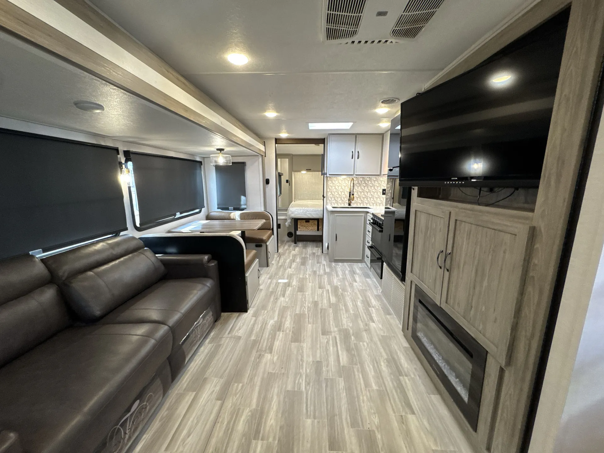 2024 Forest River Vibe 26RB — living area main