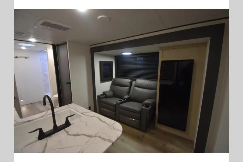 2026 Shasta RVs i-5 Edition 526RBS, Photos photo 6