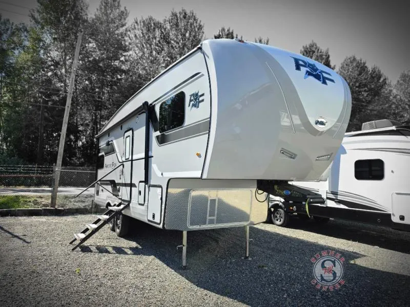 2025 Northwood Arctic Fox Grande Ronde 27-5L - Photo 2