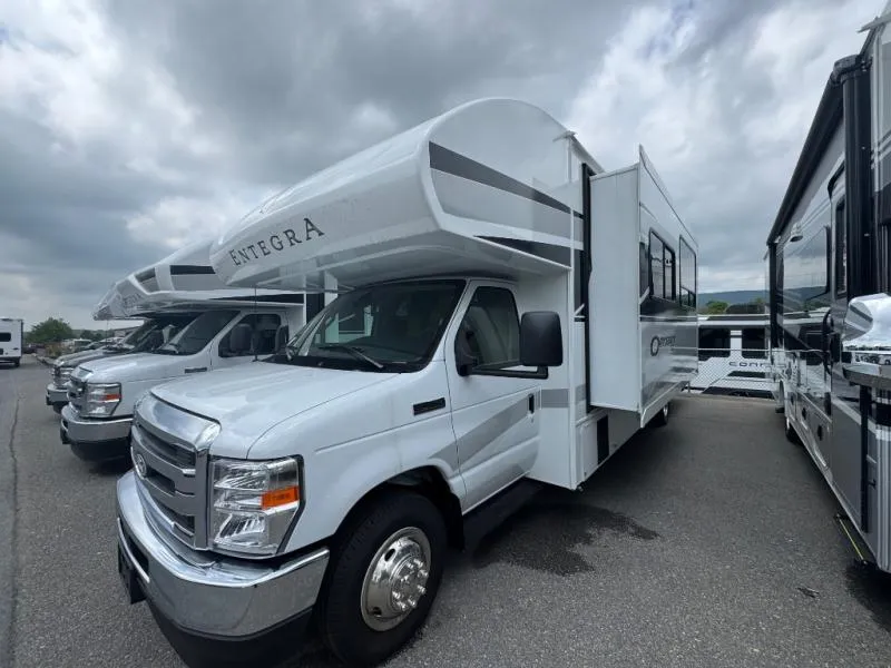 2026 Entegra Coach Odyssey SE 29KF - Photo 2