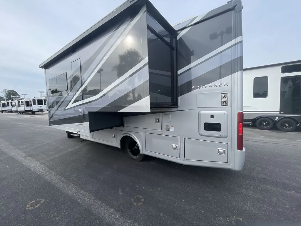2027 Tiffin Wayfarer 25 PW, Photos photo 4