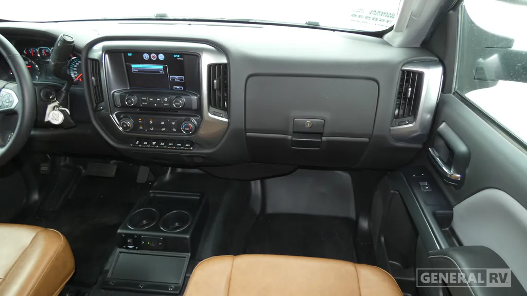 2027 Nexus Rebel Air 34R, Photos photo 10