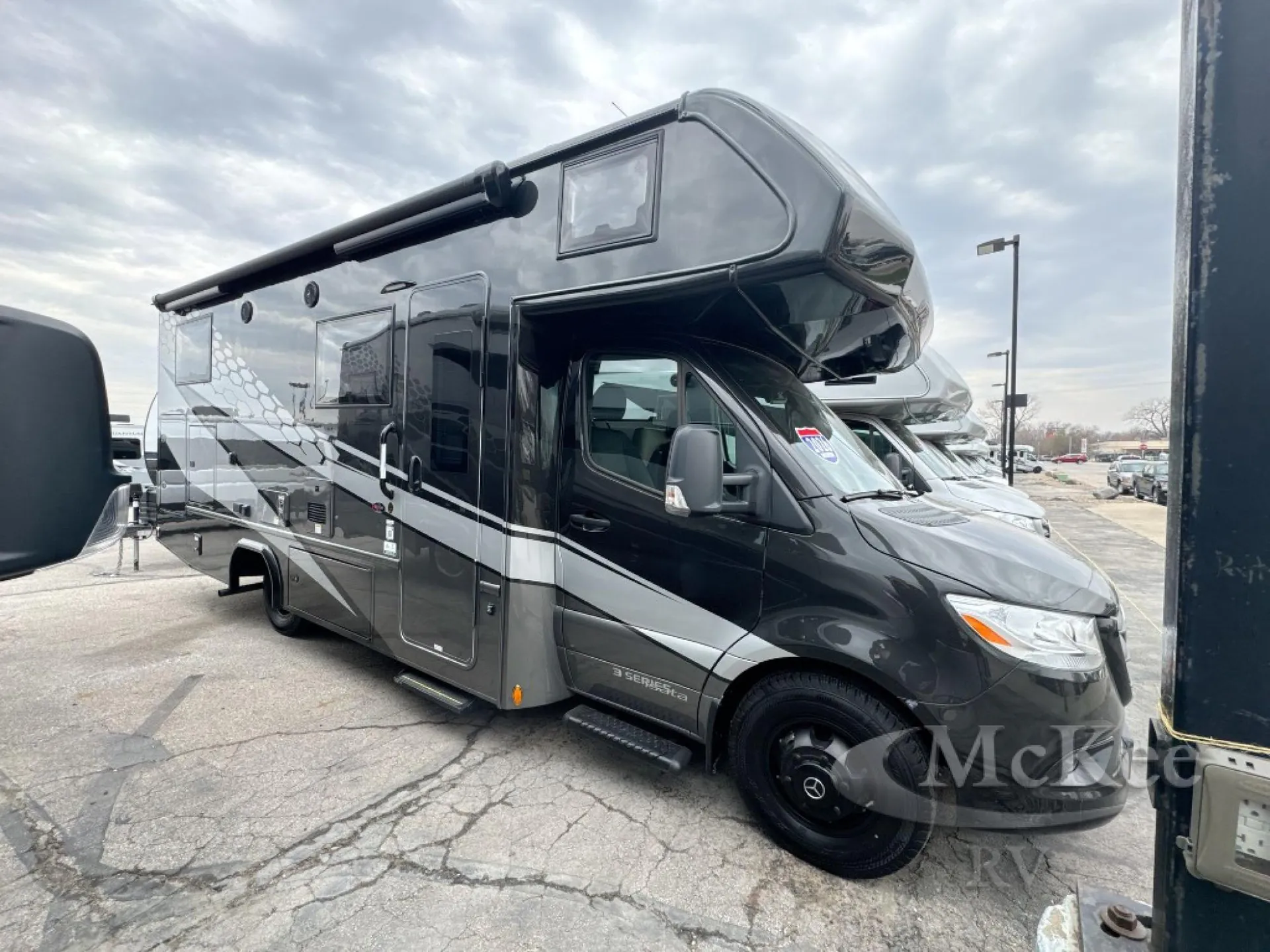 2026 Dynamax Corp Isata 3 Series 24TW - Photo 2