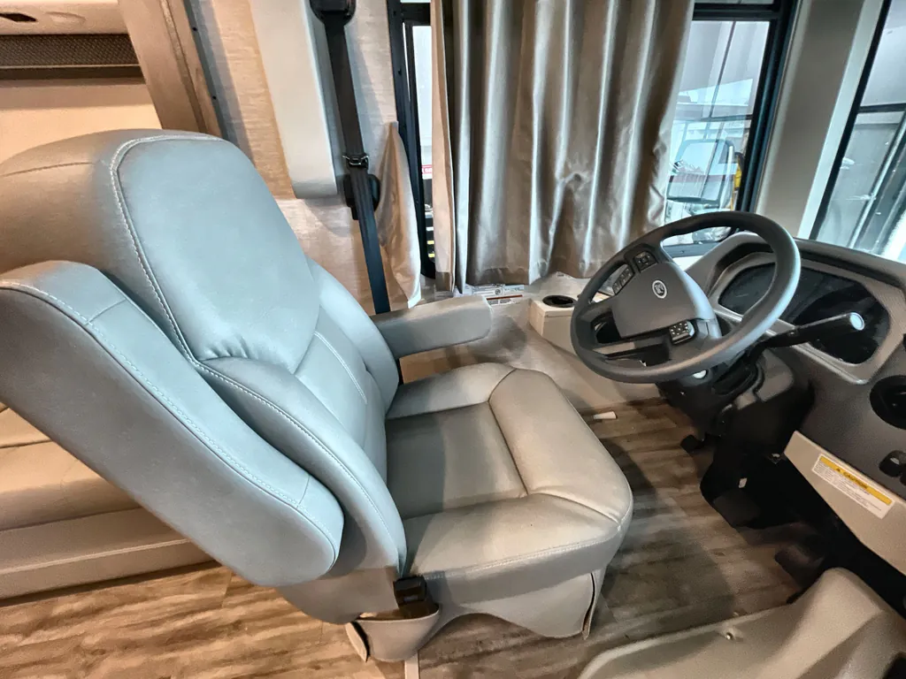 2026 Thor Motor Coach Freedom Traveler A29, Photos photo 27