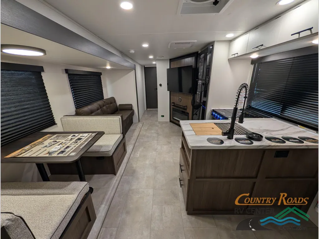 2027 Forest River Tracer 290QB, Photos photo 11