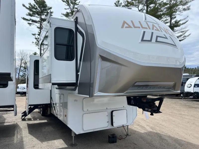 2026 Alliance RV Paradigm 385FL - Photo 2