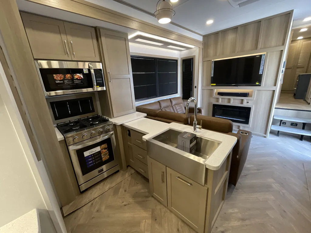 2026 Keystone Raptor 433, Photos photo 52