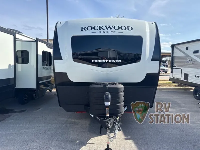 2026 Forest River Rockwood Mini Lite 2109S - Photo 2