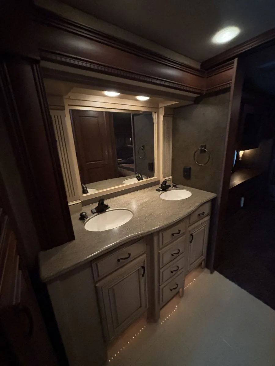2012 Entegra Coach Aspire 42DLQ, Photos photo 10