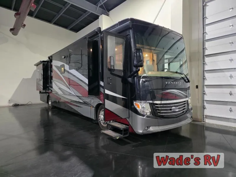 2018 Newmar Ventana LE Used    4048 - Main photo