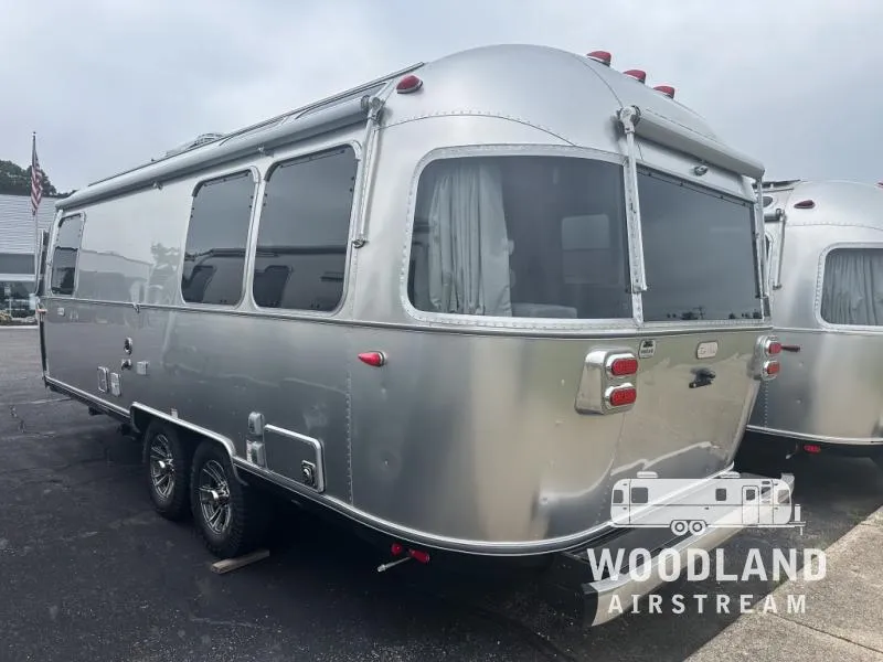 2027 Airstream Trade Wind 25FB - Photo 4