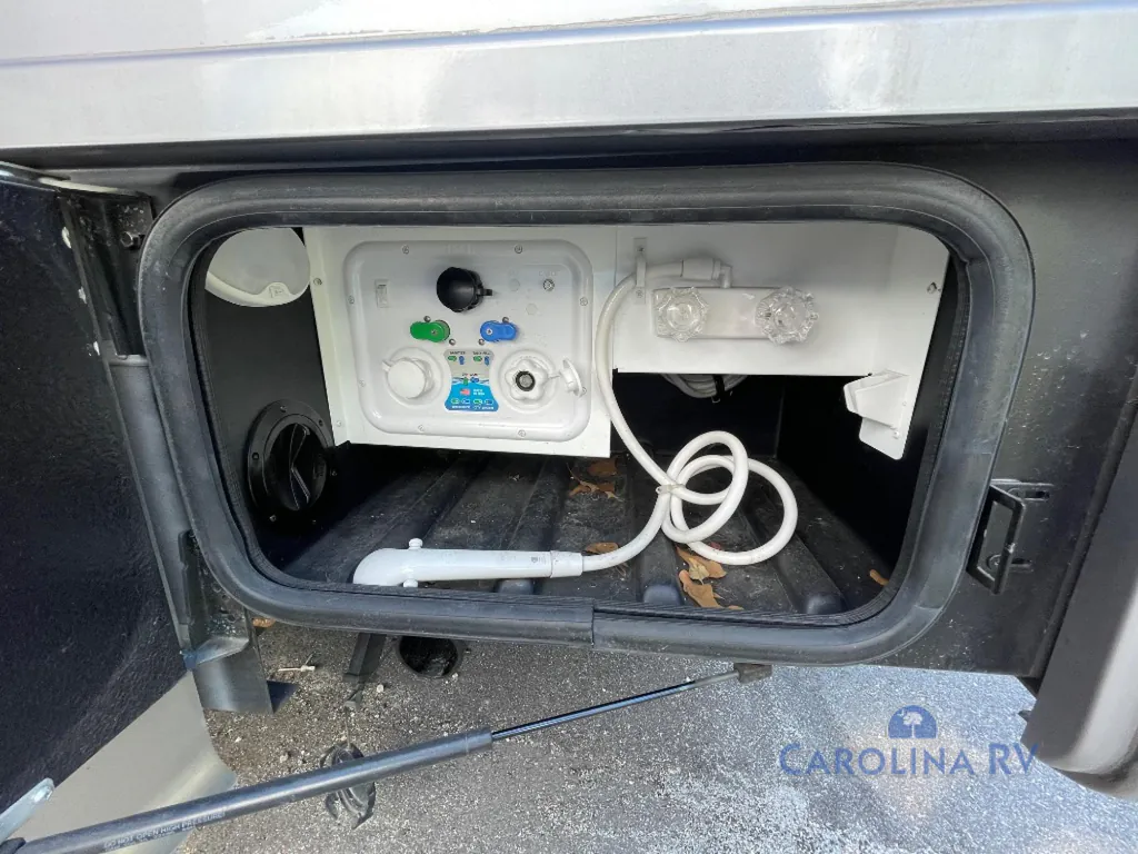 2024 Thor Motor Coach Tiburon 24FB, Photos photo 8