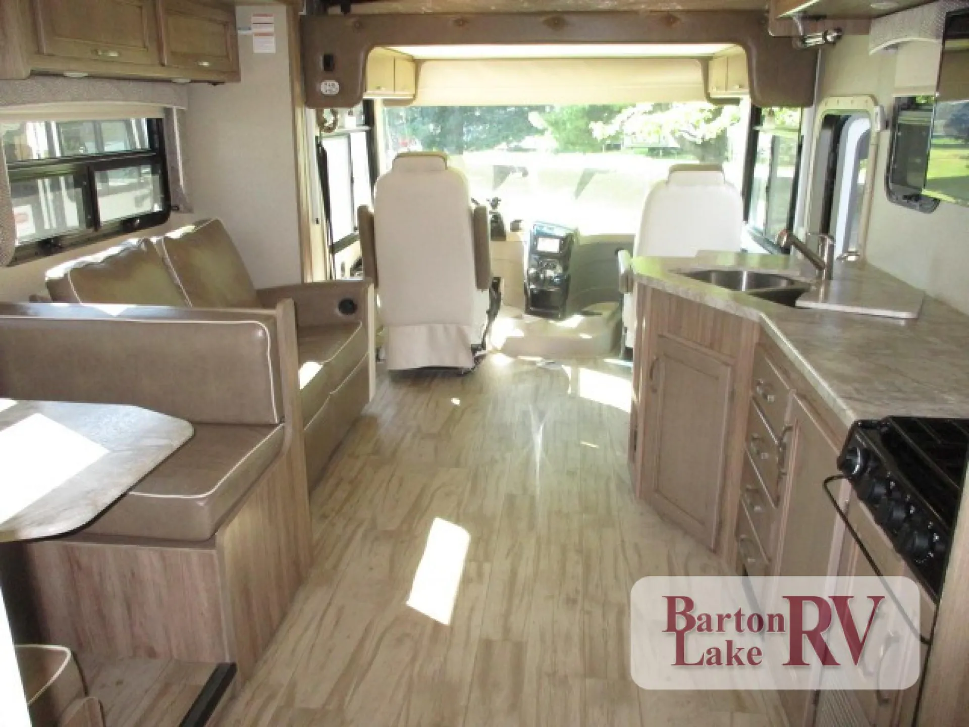 2019 Entegra Coach Vision 31V - Photo 3