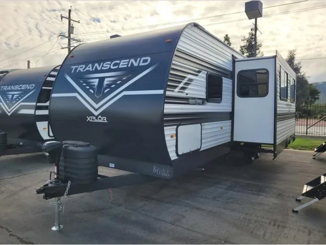 2026 Grand Design Transcend Xplor 27DBX - Photo 4