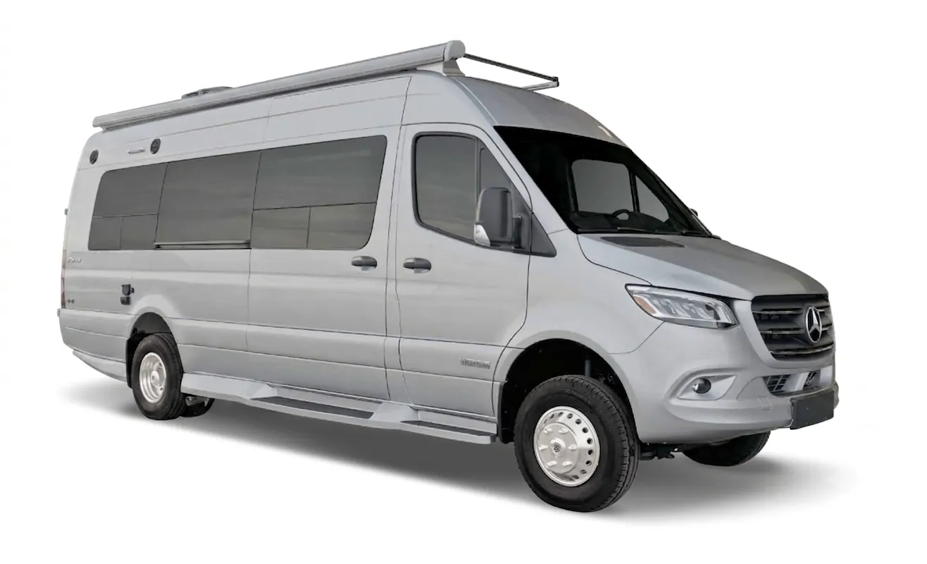 Winnebago Era 70B exterior