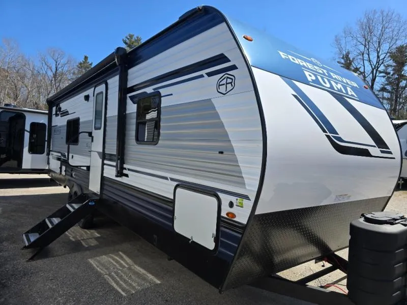 2025 Palomino Puma 25BHS - Photo 2