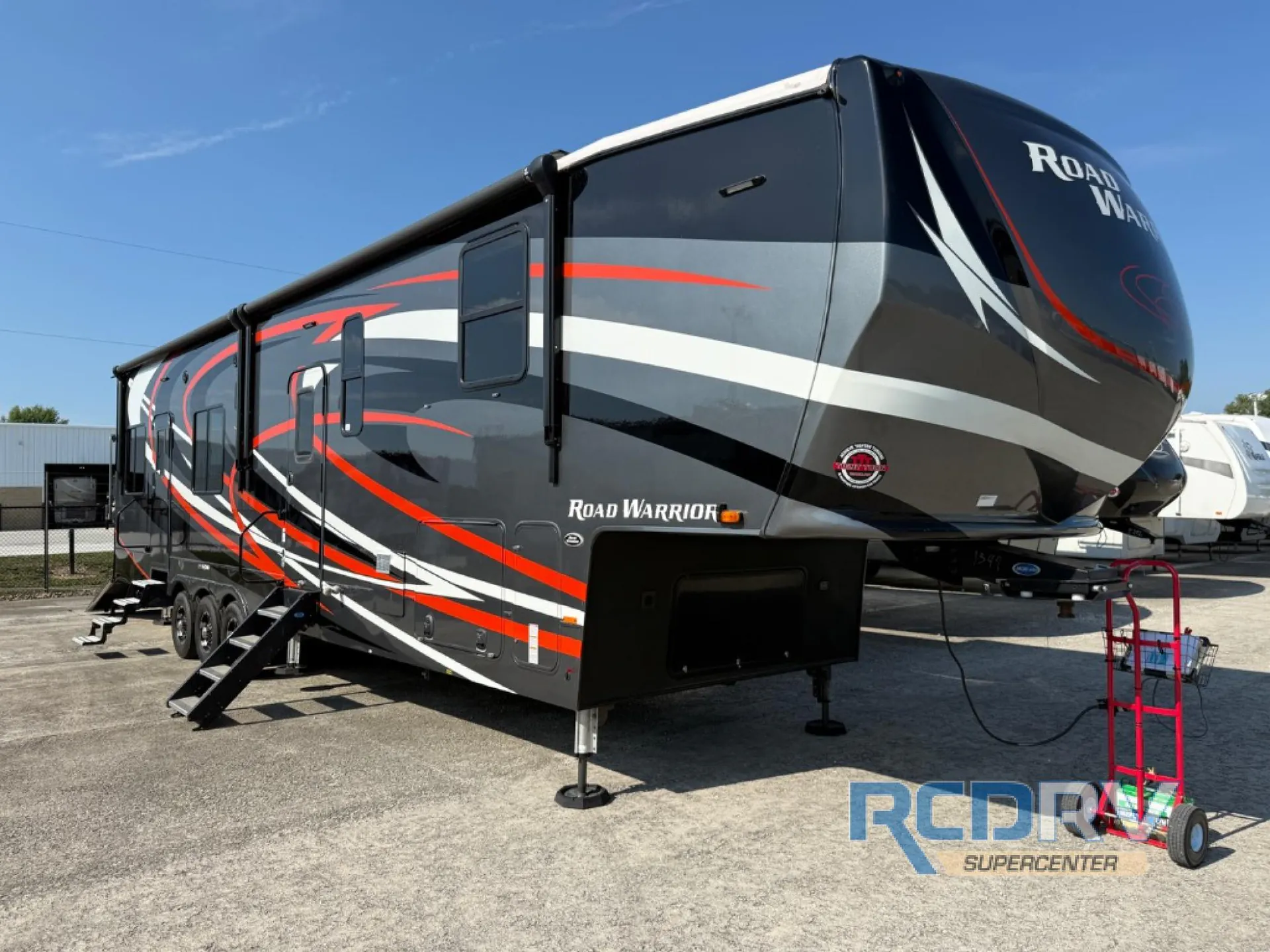 2018 Heartland Road Warrior 411