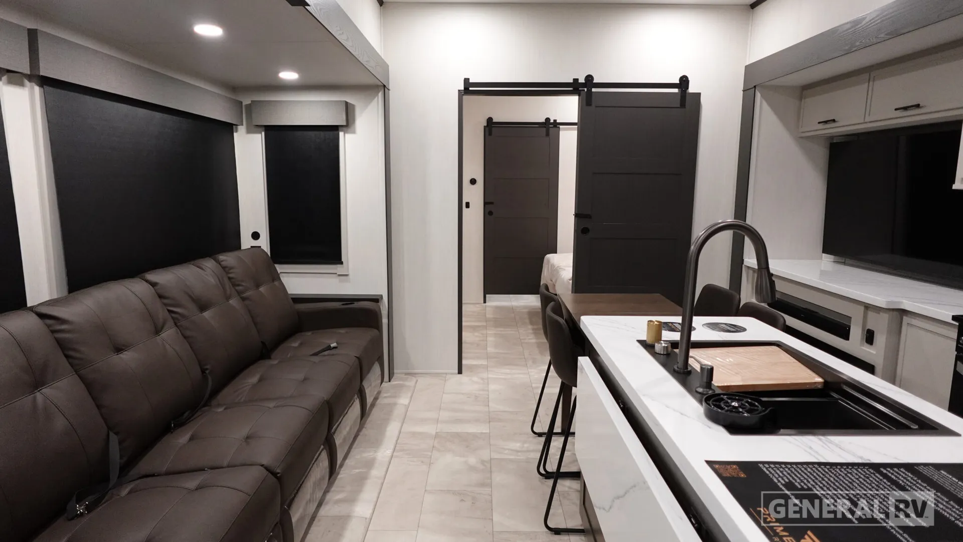 2026 Prime Time RV Sanibel 39HYBRID - Photo 3