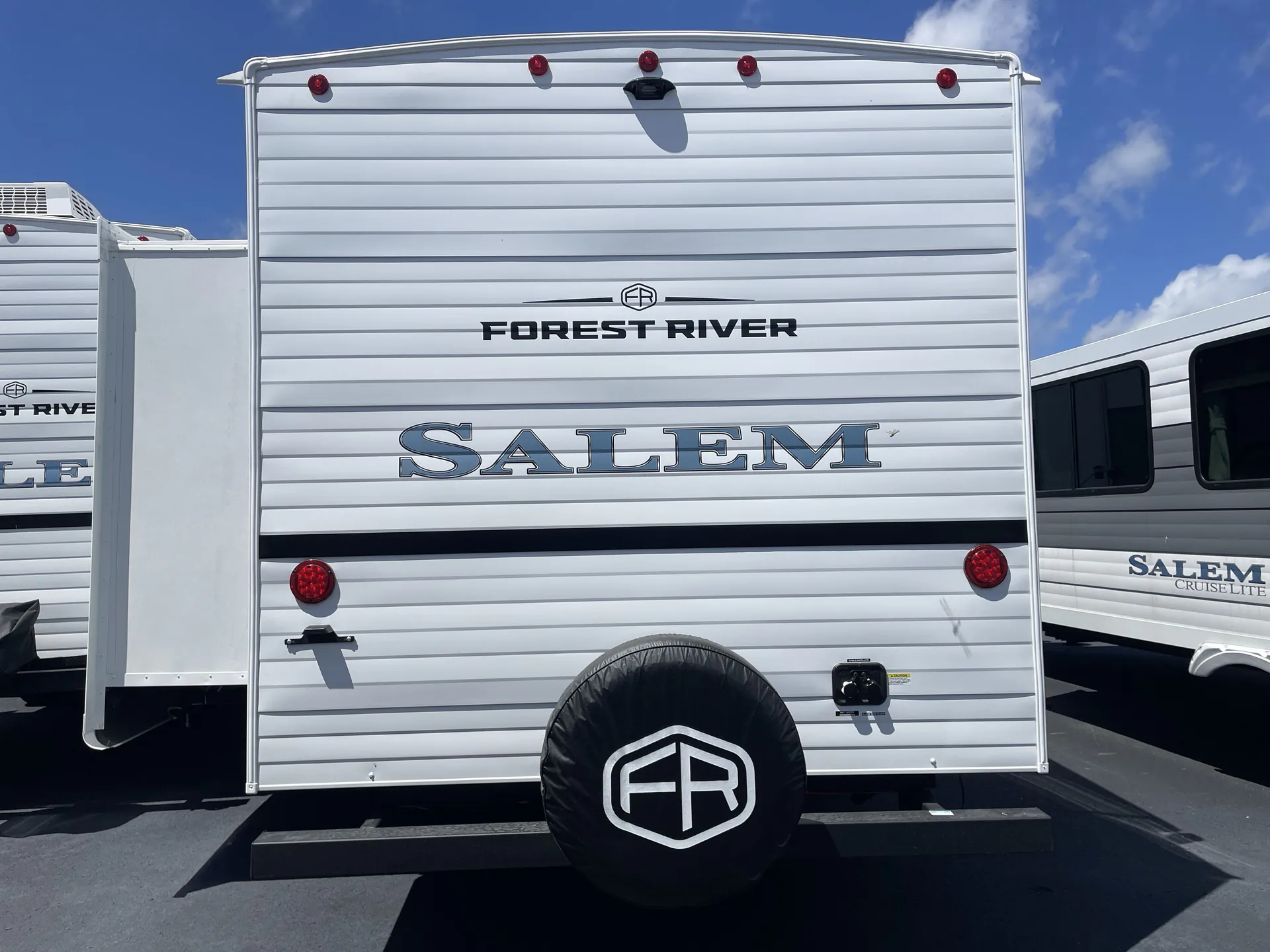 2027 Forest River Salem 27RK — backside